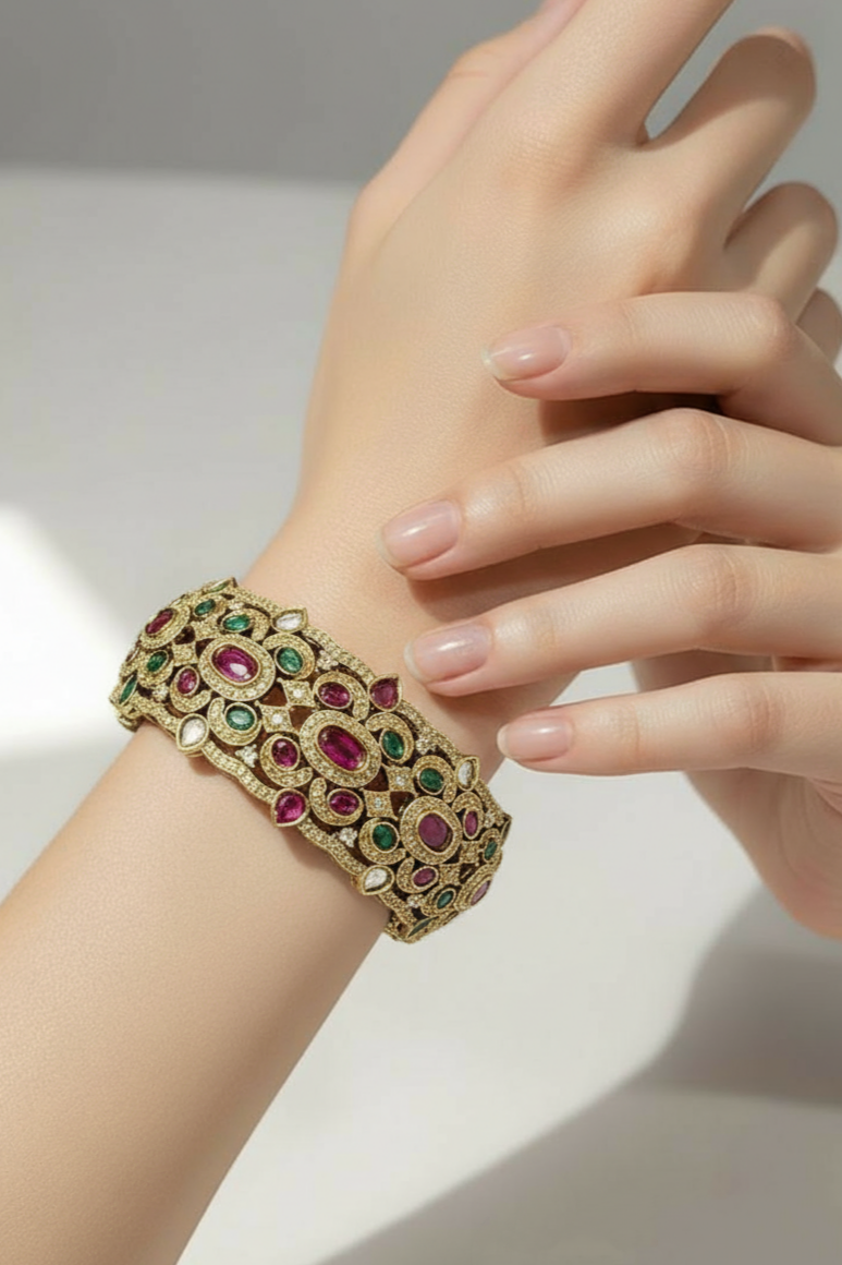 Haseen ,2.5 inches openable