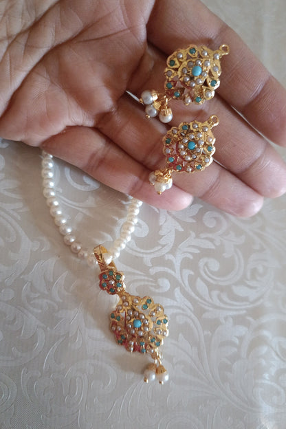 Firoz Jadau pendant set