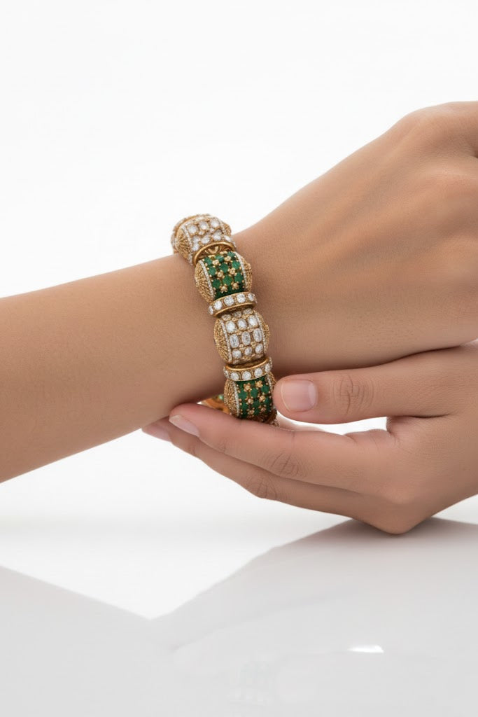 Jaan-e-mehfil, Exclusive collection