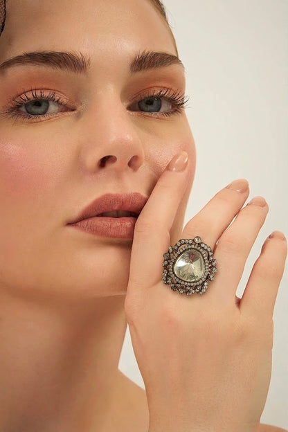 Khwaab Victorian ring