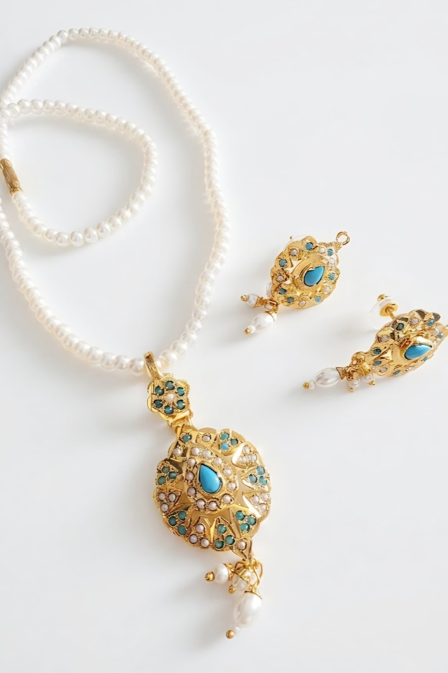 Firoz Jadau pendant set