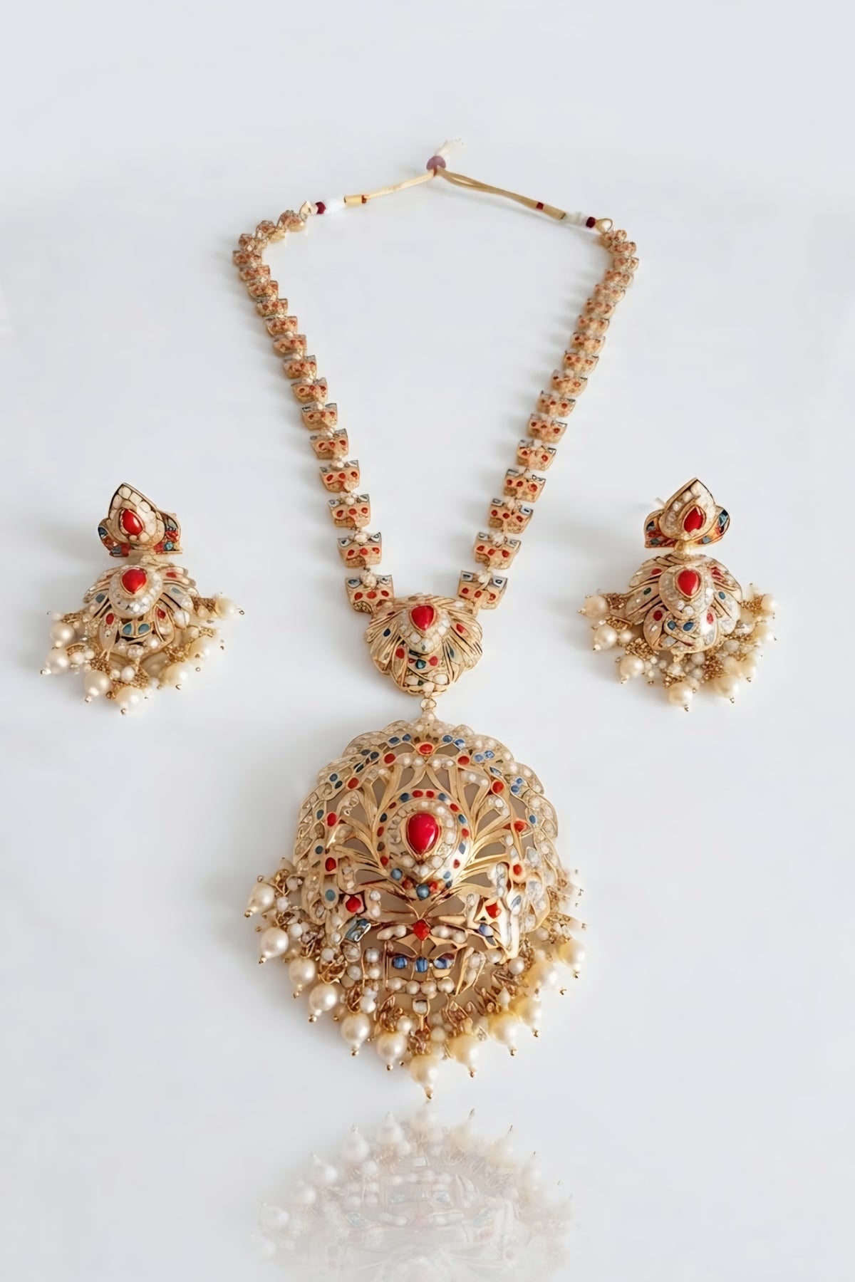 Kahkashaan long set
