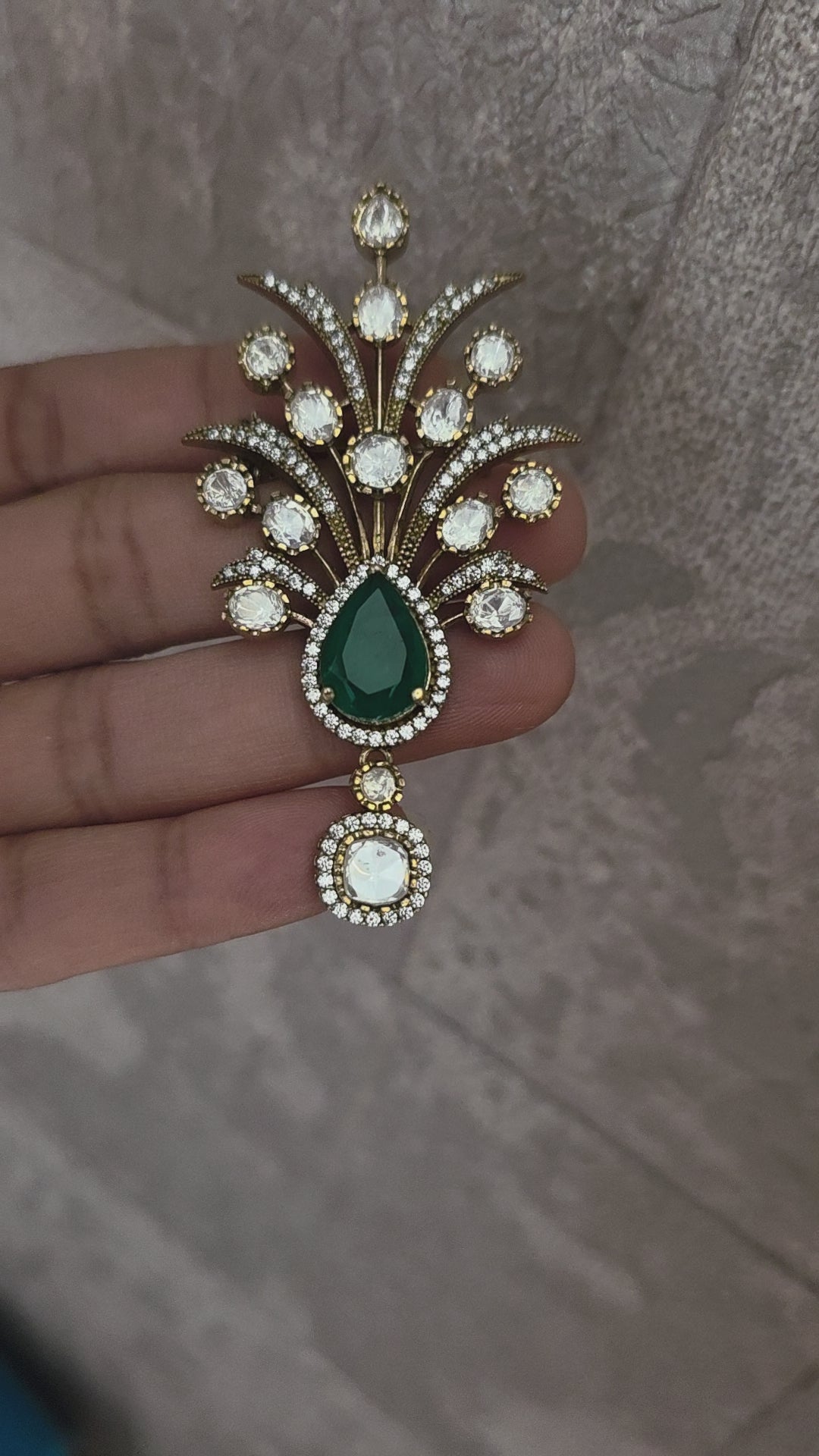 Emerald Moissanite polki Brooch | Unisex