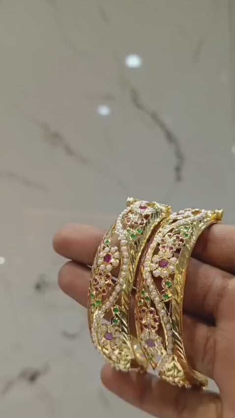 Gul-e-Zahra ,2.6 inches openable