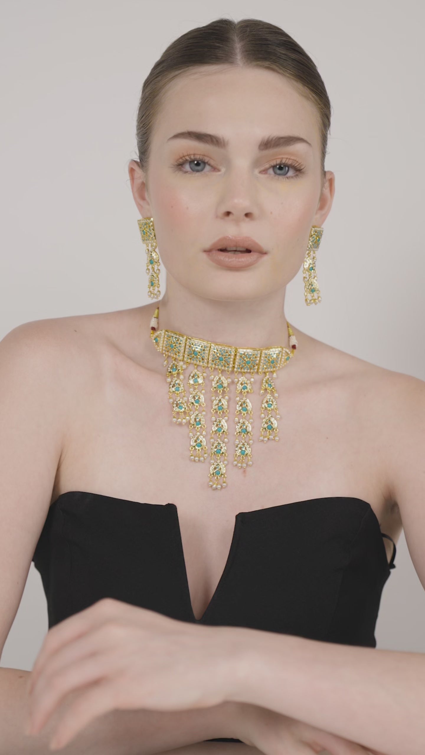Firozé Noor Choker Set
