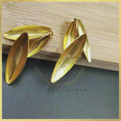 Leaf Gold oversized Earrings