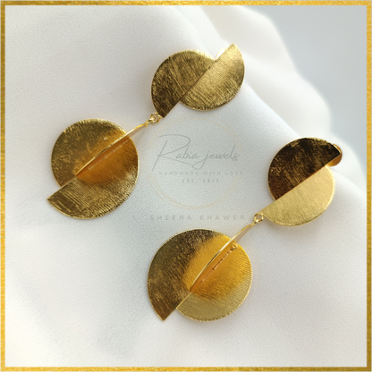 Crescent Cut Gold Drops